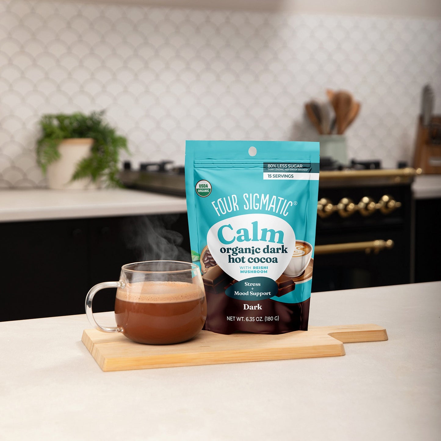 calm-dark-hot-cocoa-o4 calm-cocoa-dark-lifestyle-2026-1.jpg