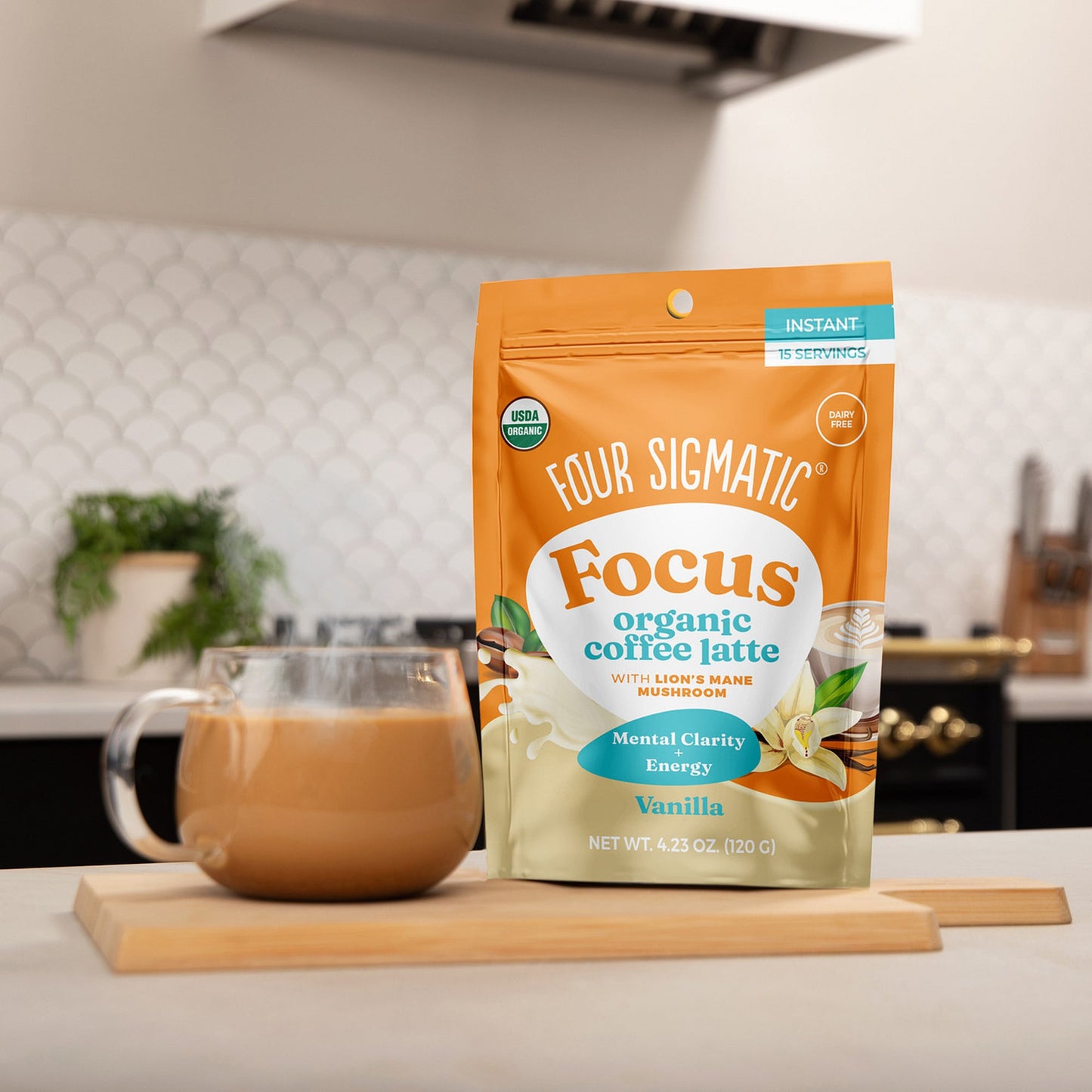 focus-organic-coffee-latte-vanilla-g7 focus-latte-vanilla-lifestyle2.jpg